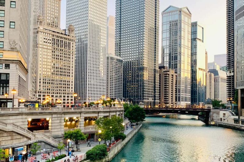 Chicago: Magnificent Mile Tour With Optional 360 Chicago - Key Points