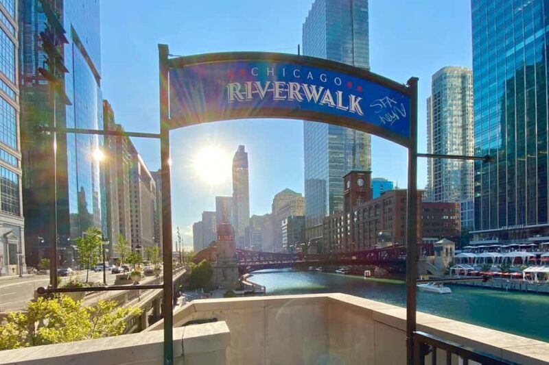 Chicago: Magnificent Mile Tour With Optional 360 Chicago - Practical Tips for Doing the Tour