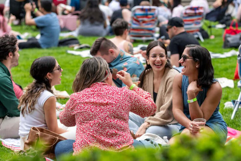 Chicago: Museum of Contemporary Art (MCA) Entry Ticket - Is It Worth the Price?