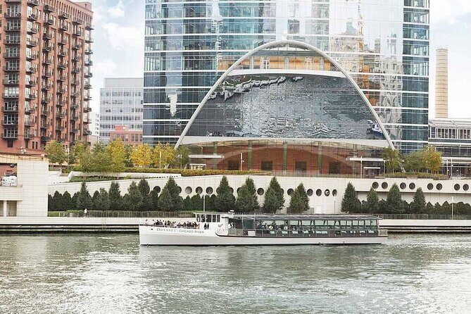 Chicago Premier Plus Brunch Cruise on the Chicago River - Final Thoughts