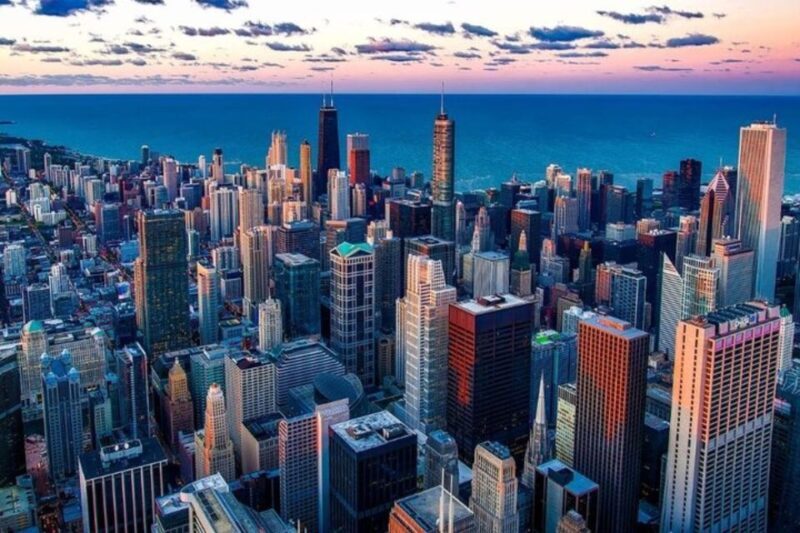 Chicago: Private custom tour with a local guide - Key Points