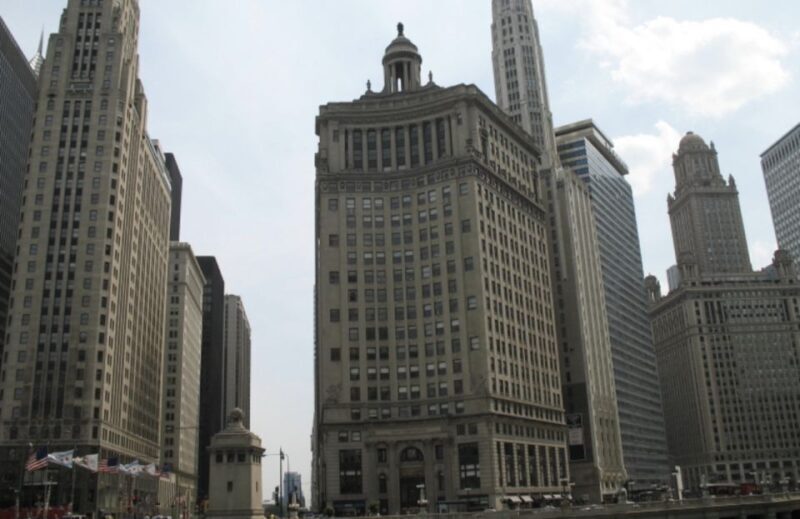 Chicago River: 1.5-Hour Guided Architecture Riverboat Tour - What Makes This Tour Stand Out