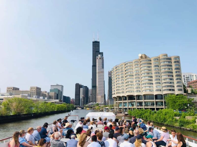 Chicago River 90-Min Architecture Boat Tour - What to Expect on the Chicago Architecture River Tour