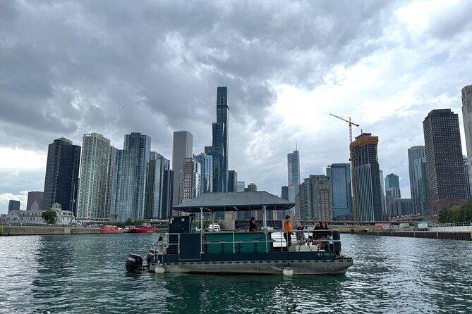 Chicago River Guided Ghost Tour - Detailed Breakdown of the Itinerary