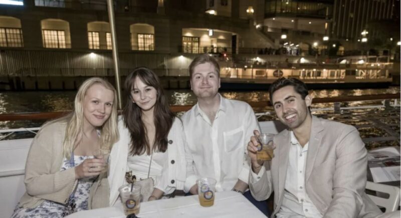 Chicago River: Guided Sunset Cocktail & Architecture Tour - Who Is This Tour Best For?