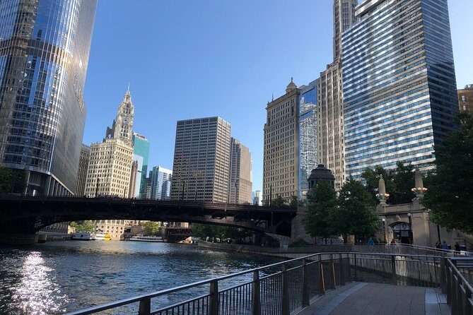 Chicago Scavenger Hunt Adventure - Deep Dive into the Route and Challenges