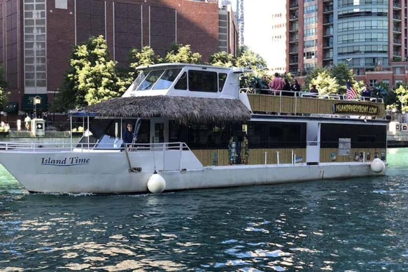 Chicago: Tiki Bar Cruise on Chicago River or Lake Michigan - What the Experience Is All About