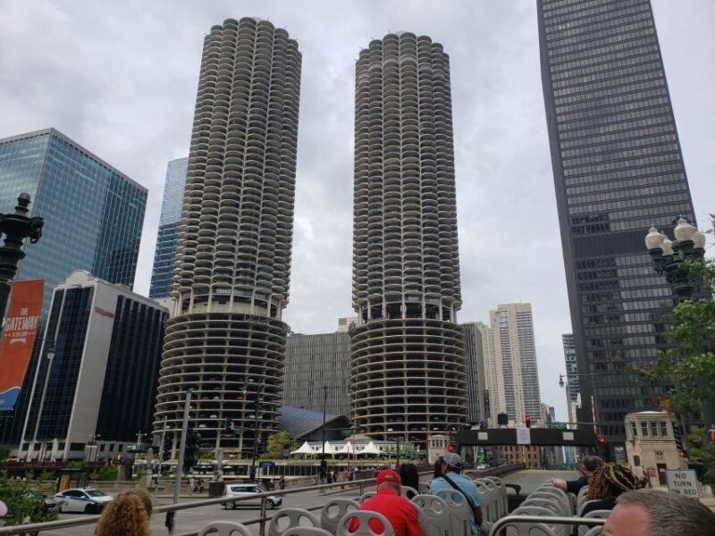 Chicago's Modern Skyscrapers Guided Walking Tour - Practical Tips