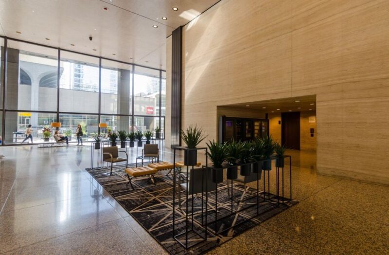 Chicago's Modern Skyscrapers Guided Walking Tour - Frequently Asked Questions