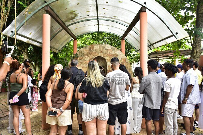 Chichén Cenote and ValladolidkTour with Buffet Lunch from Tulum - FAQ