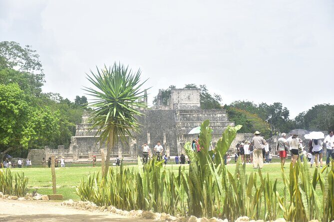 Chichen Itza and 2 Cenotes Day Tour - FAQs