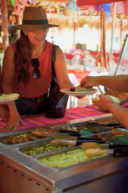 Chichén Itzá, Cenote Suytun, and Ik-kil, and Valladolid Tour - Starting Point and Transport