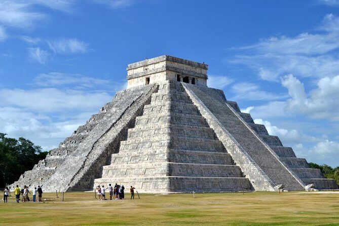 Chichen Itza - Cenote - Valladolid - Key Points