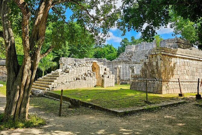 Chichen Itza Deluxe Tour with Mayan Buffet and Cenote Chichikan - Additional Resources