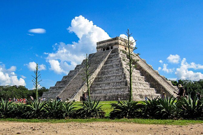 Chichen Itza & Ekbalam Tour with Cenote - The Journey Begins Early