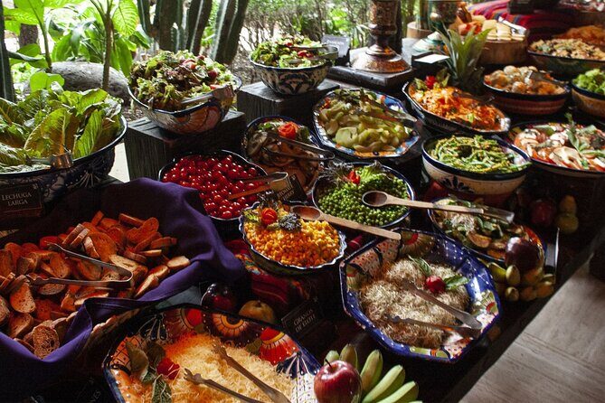 Chichen Itza Full Day Guided Tour with Buffet Meal and Pick up - FAQ