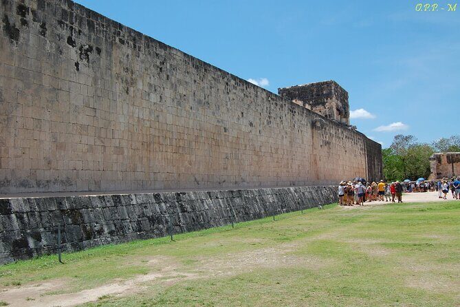 Chichen Itza, Ikkil& Hubiku & Valladolid from Playa del Carmen - References