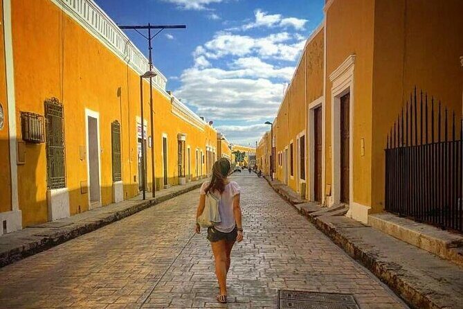 Chichen Itza, Izamal and Cenote with lunch & pick up from Merida - Frequently Asked Questions