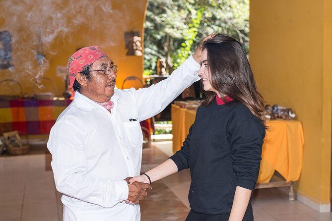 Chichén Itzá Premier Tour with Cenote Xunáan, Valladolid & Lunch - FAQ