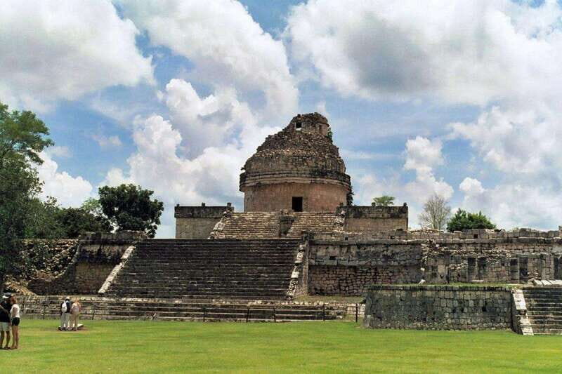 Chichen Itza Tour: Pyramids, Cenote Ik Kil & Valladolid - Who Is This Tour Best For?