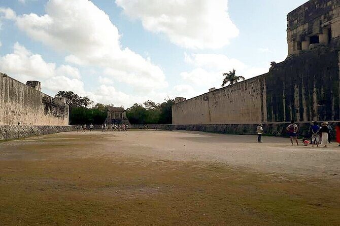 Chichen Itza, two cenotes & Valladolid from Riviera Maya - Who Should Consider This Tour?