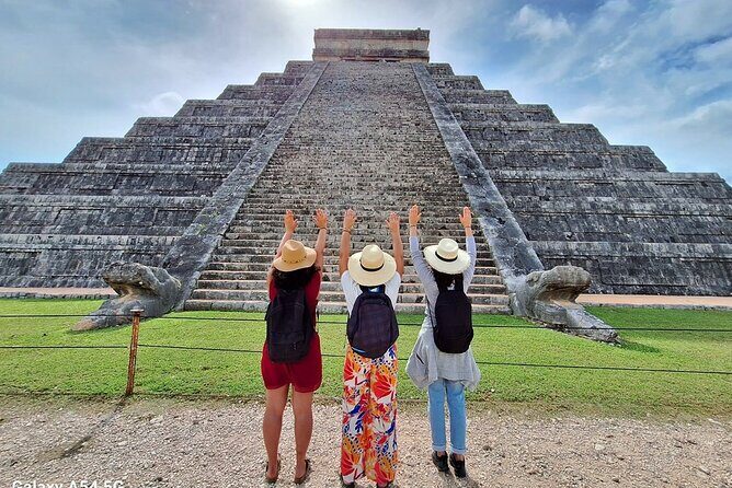 Chichen Itza Walking Shared Tour and Skip-the-Line Early Access - Key Points