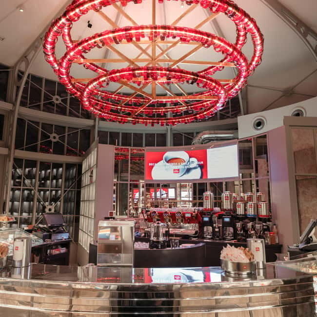 Chill coffee or meal break at illy Caffè in St.Mark's Square - Key Points