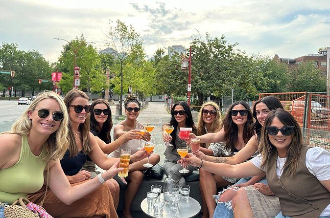 Chinatown Food Crawl and Cocktail Bar Hop in Vancouver - The Final Stop: Speakeasy Spice with Indian Dumplings