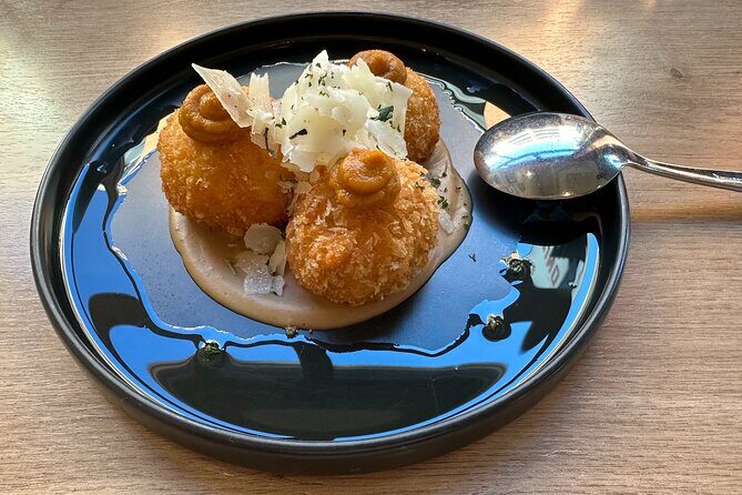 Chinatown Food Crawl and Cocktail Bar Hop in Vancouver - What to Expect During the Tour