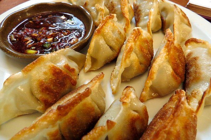 Chinatown Private Food Tour - The Guide’s Role