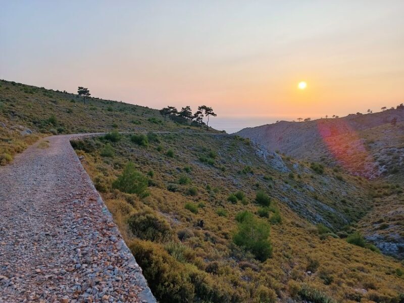 Chios: Private Sunset Hiking Tour to Lithi beach - FAQ