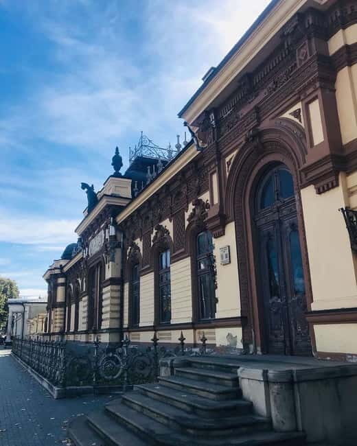 Chisinau: Discover City Highlights with a Walking Tour - Who Should Consider This Tour?