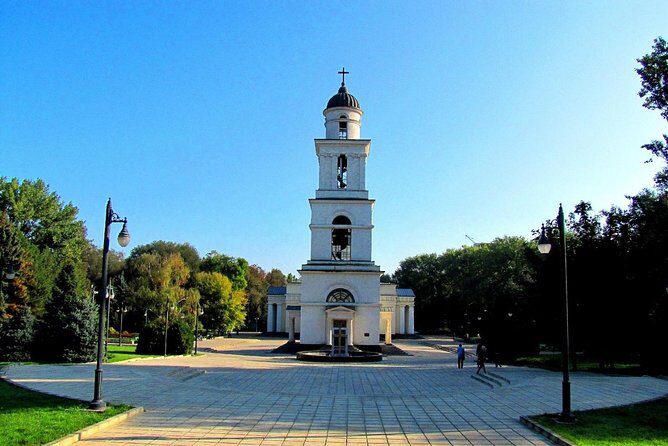 Chisinau Walking City Tour - A Closer Look at What You’ll Experience in Chisinau