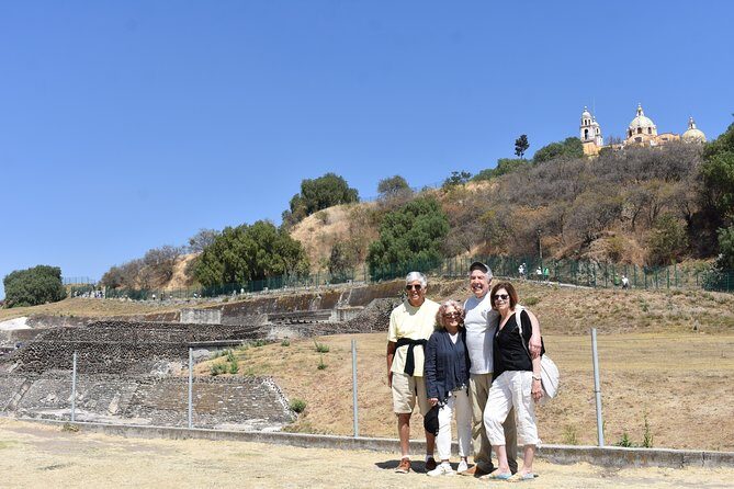 Cholula and museo barroco (private tour) - Visiting the Temple of San Francisco Acatepec