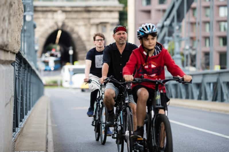 Choose a bicycle and make your own tour in Budapest-24 hrs - The Sum Up