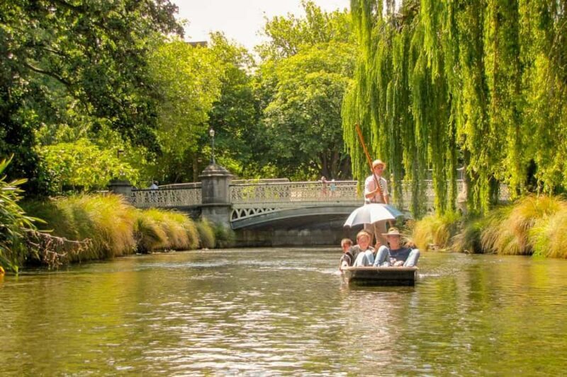 Christchurch: Gondola Ticket and Punt Ride on the Avon River - Practicalities and Tips