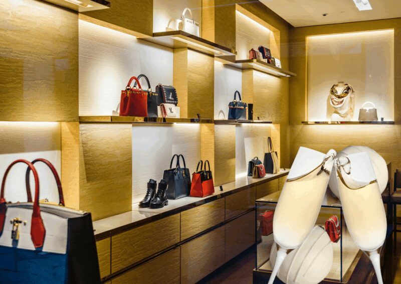 Christmas in Vienna: Markets and Vintage Shops Walking Tour - The Overall Experience