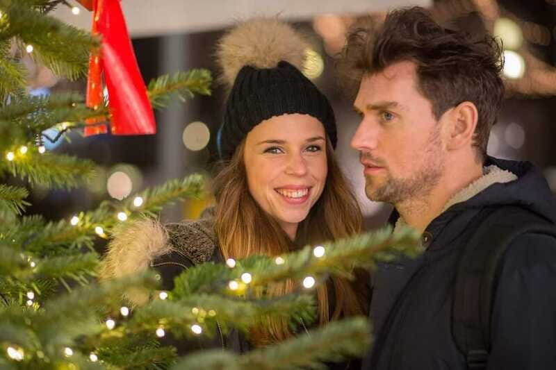 Christmas Magic: Old Montreal Private Walking Tour - Who Is This Tour Best For?