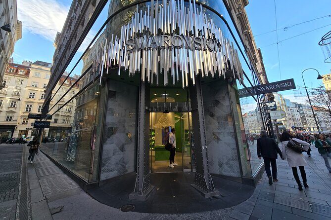 Christmas Markets & Shopping in Vienna - Finish Line: Neubaugasse