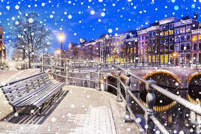 Christmas Walking Tour in Amsterdam - Key Points