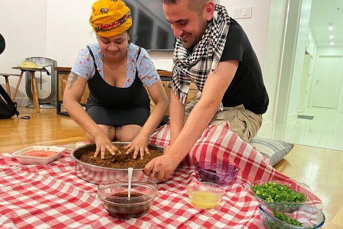 Çi Köfte Cooking Class/Night with Traditional Music At Home - Key Points