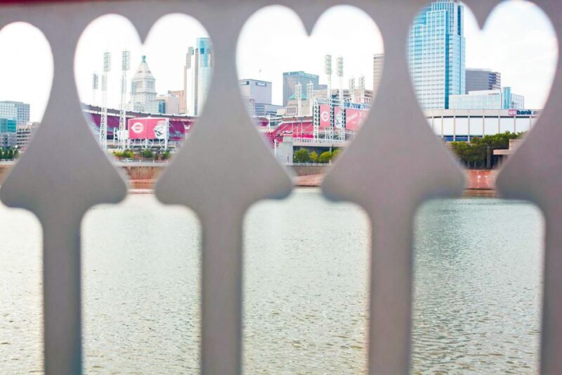 Cincinnati: Sunset Sightseeing Cruise on the Ohio River - A Closer Look at the Experience