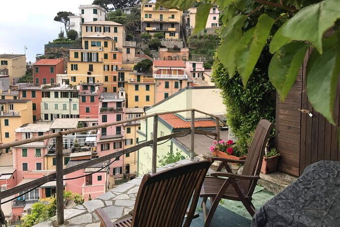 Cinque Terre Day Trips From Florence Sunshine and Discovery - Who is it best for?