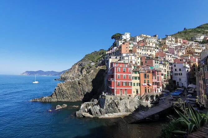 Cinque Terre Experience From Florence - Food and Extras: A Nice Touch