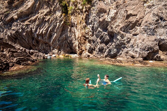 Cinque Terre Hybrid Boat Tour from Monterosso - The Logistics: Timing and What to Know