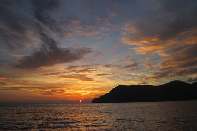 Cinque Terre Sunset Boat Tour Experience - The route: passing all five villages without the stress