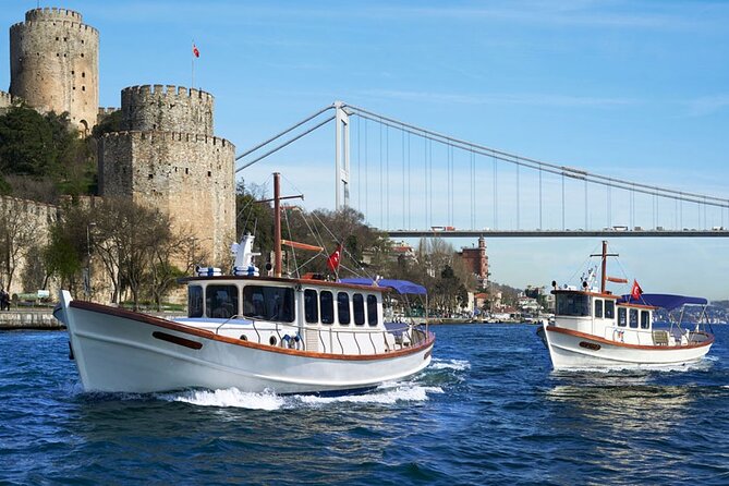 Circle Istanbul (Extraordinary Istanbul) - Bosphorus cruise: views across two continents