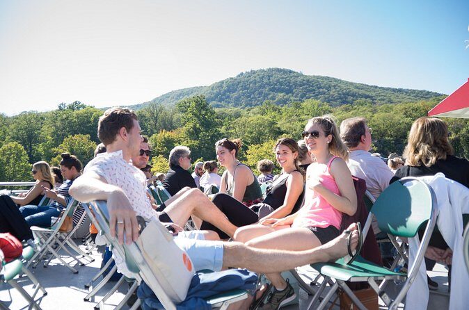 Circle Line: 4-hr Fall Foliage Oktoberfest Hudson River Cruise - Frequently Asked Questions