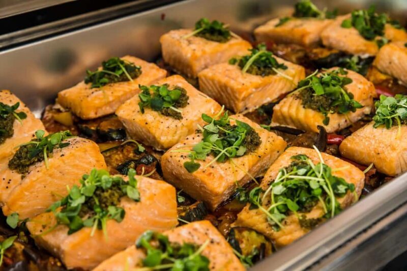 Circle Line: New Years Dinner Fireworks Cruise (All Ages) - Who Should Consider This Cruise?