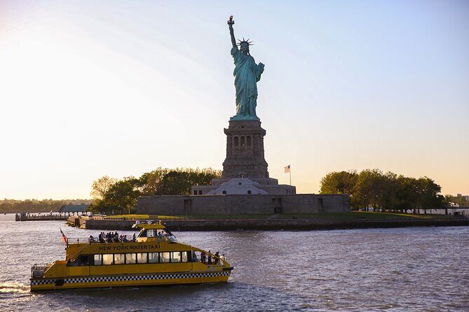 Circle Line: New York City Statue of Liberty Super Express Cruise - The Itinerary and Landmarks